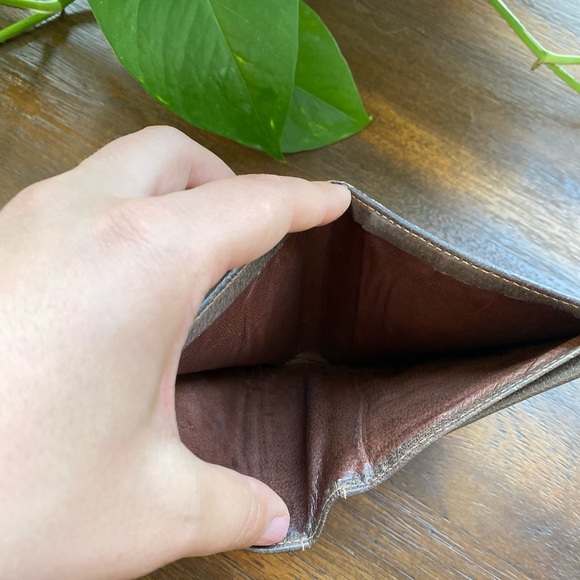 Authentic vintage Gucci mens wallet in very good condition - Picture 4 of 11